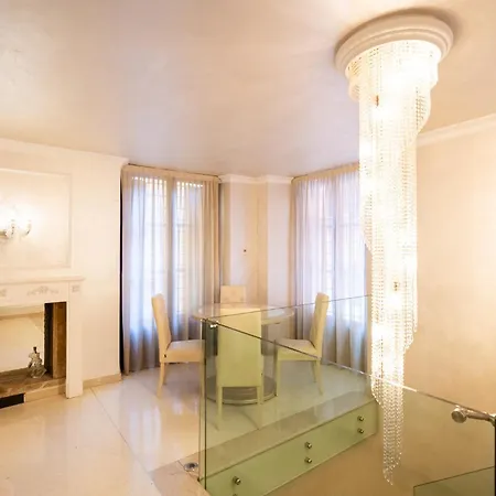 Domus - Palazzo Lugo