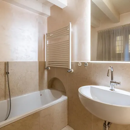 Apartment Domus - Palazzo Lugo
